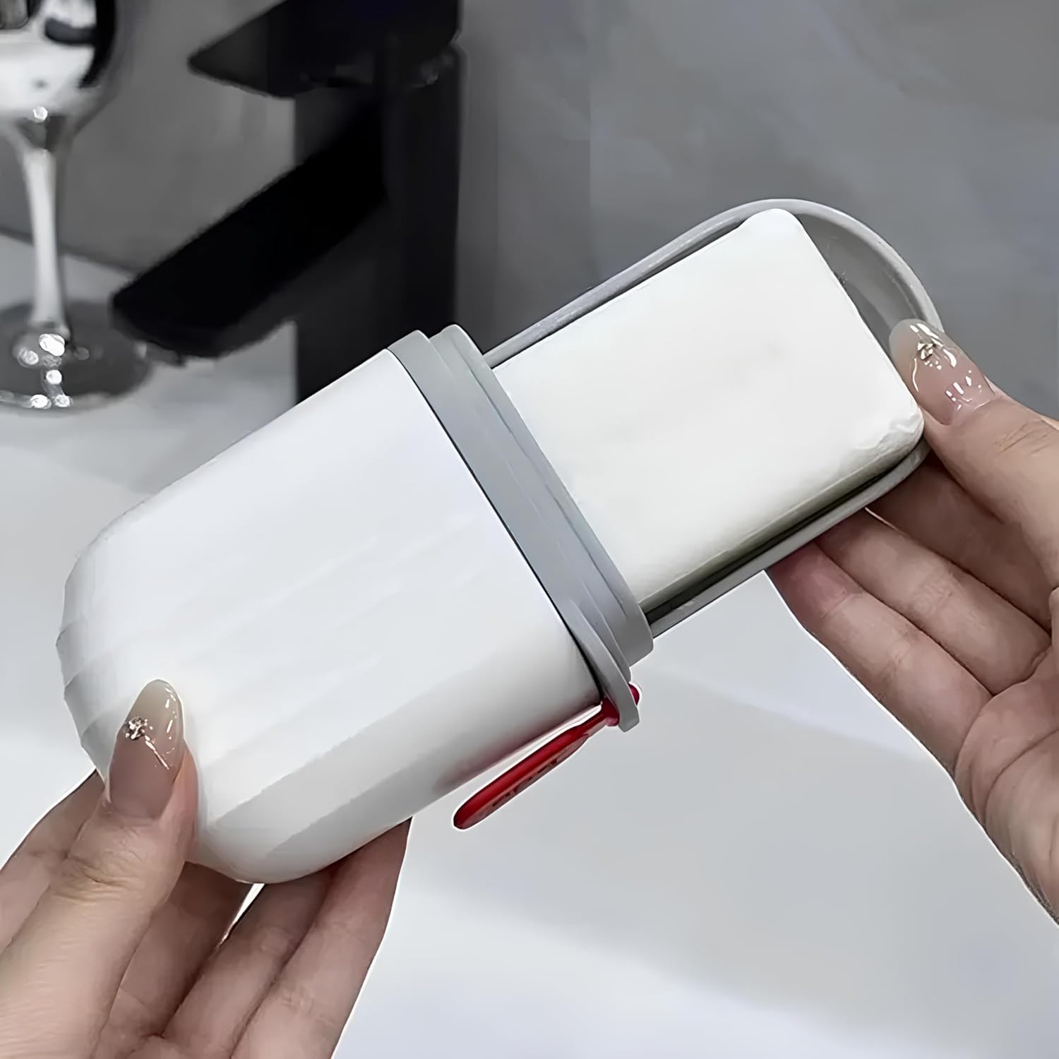 SOAP CASE FOR TRAVELLING - Image 2